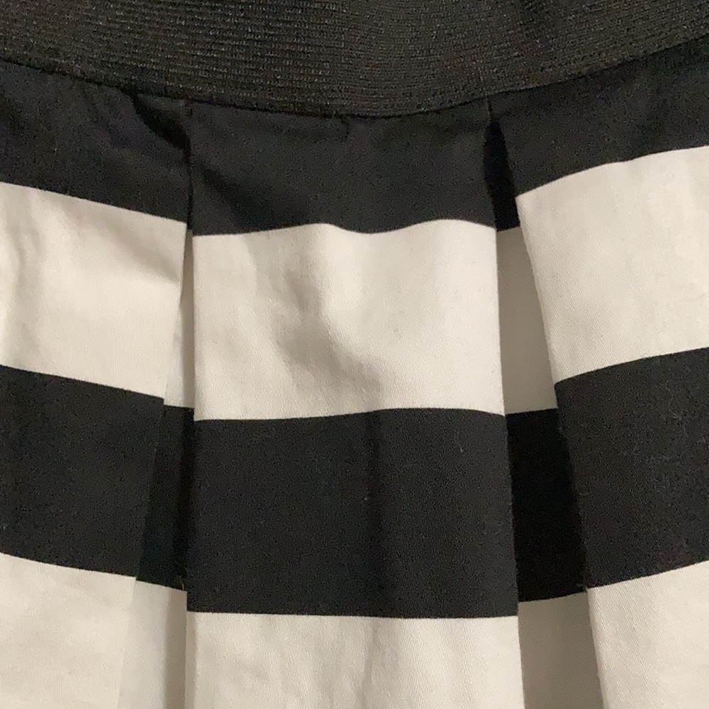 Charlotte Russe - Ladies Black & White Party Dress - Picture 3 of 9